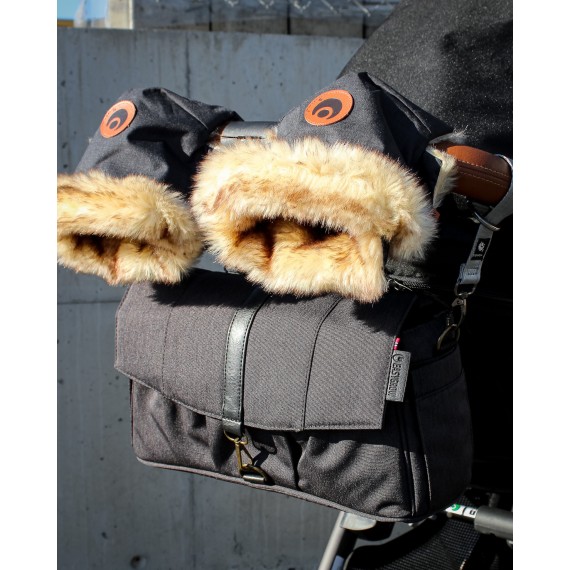 Easygrow Stroller Caddy – Smart and minimalistic bag for your stroller