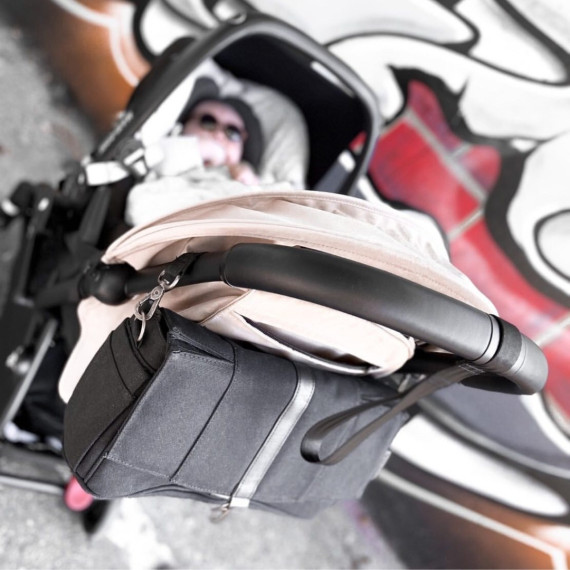 Easygrow Stroller Caddy – Smart and minimalistic bag for your stroller