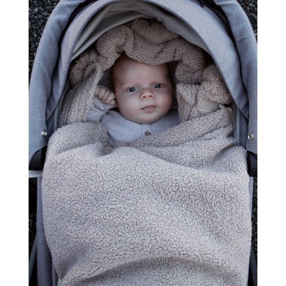 Easygrow Fnugg Teddy – A brand new all-season footmuff