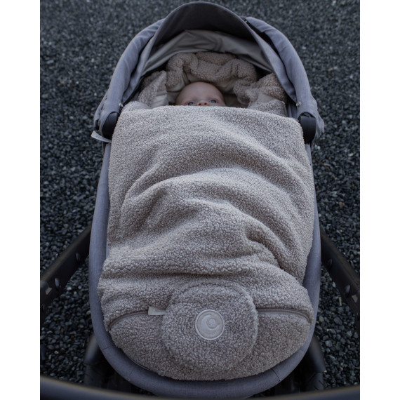 Easygrow Fnugg Teddy – A brand new all-season footmuff