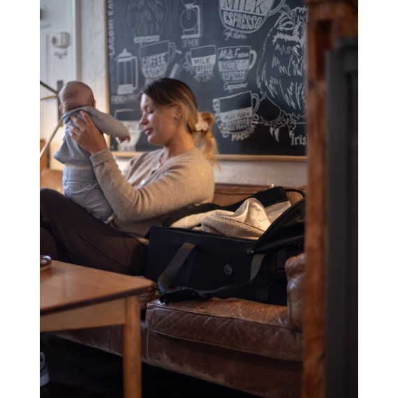 Easygrow Favn 2 carrynest® | Sicheres Babynest & Tragetasche