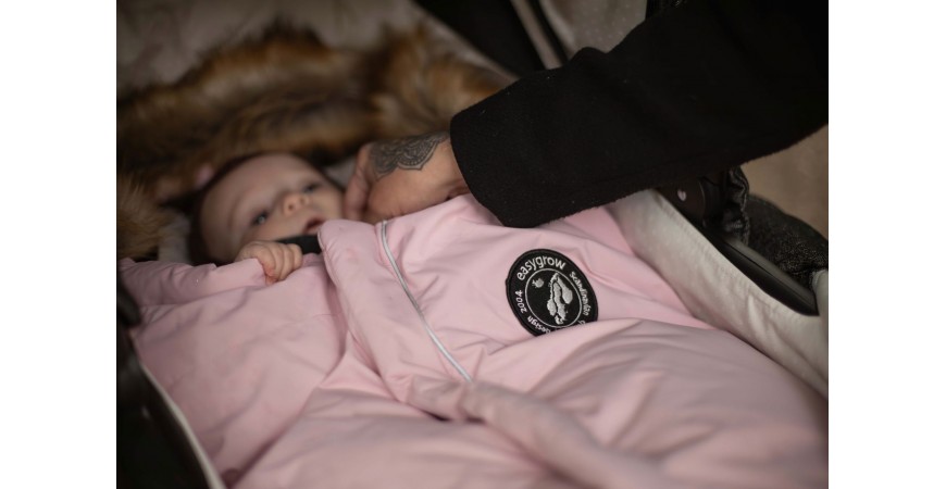 Hvordan kle baby i vinterposen?